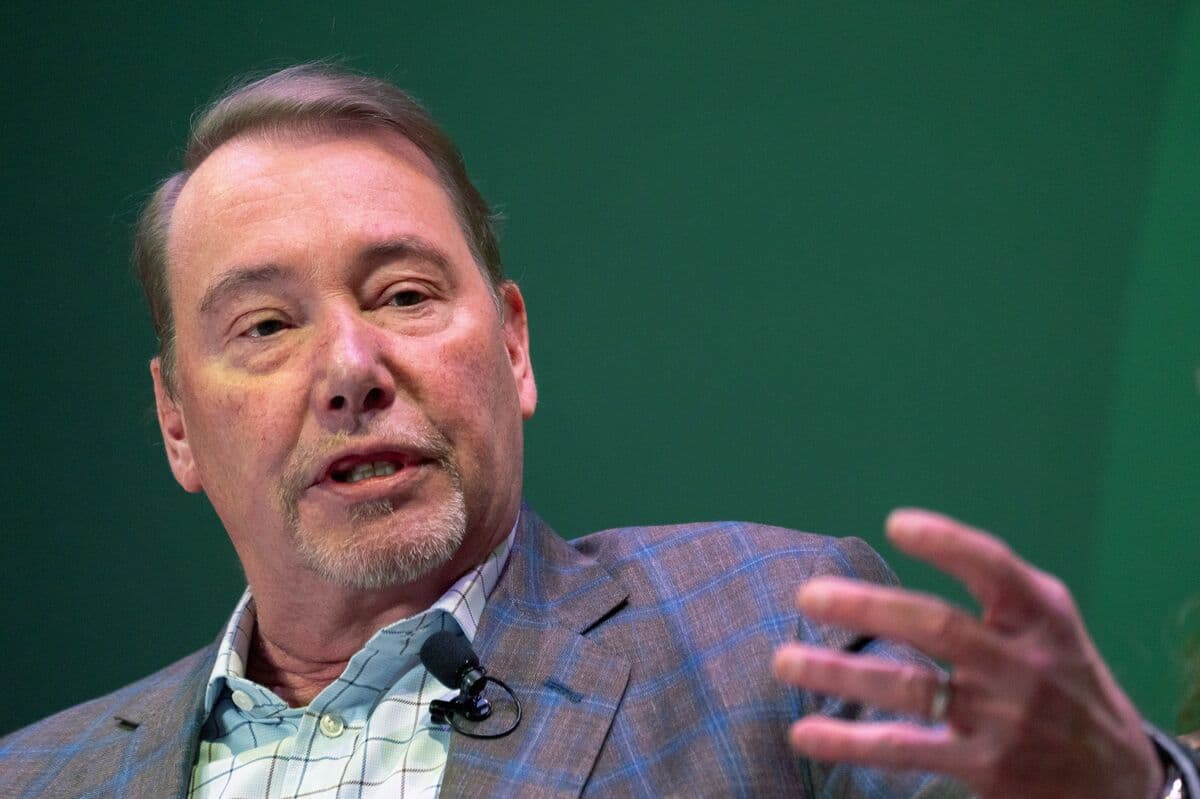 Gundlach Warns Investors Will Lose Money on Private Credit Funds