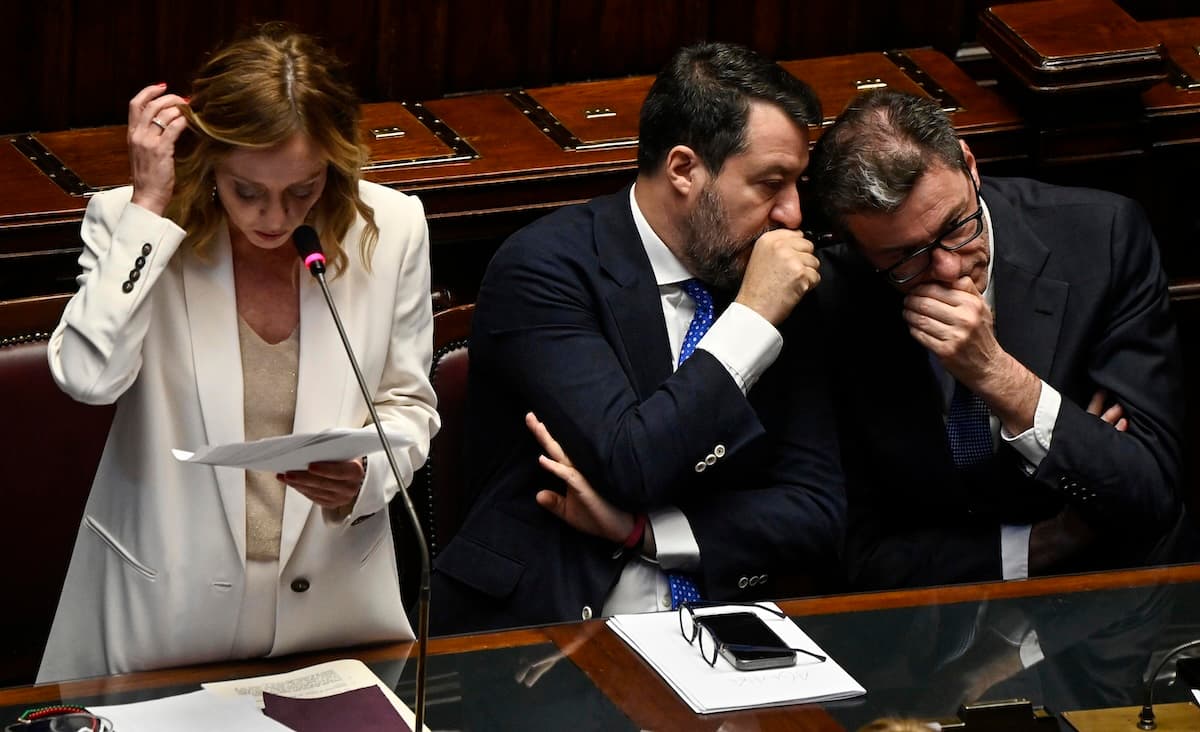 Nel Piano casa spunta una norma sugli sgomberi. Le decisioni del governo Meloni oggi in Cdm