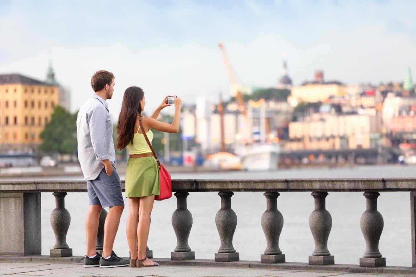 I russi tornano a fare le vacanze in Europa: in aumento i visti turistici concessi a Mosca