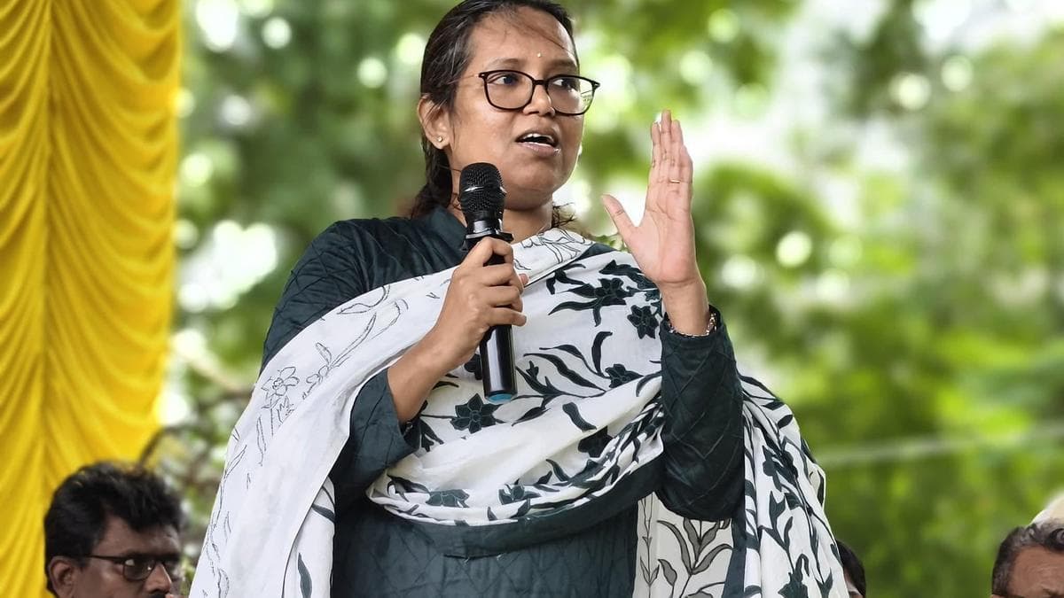 Congress leader Varsha Gaikwad writes to Maharashtra Governor, seeks immediate enactment of Shakti Bill