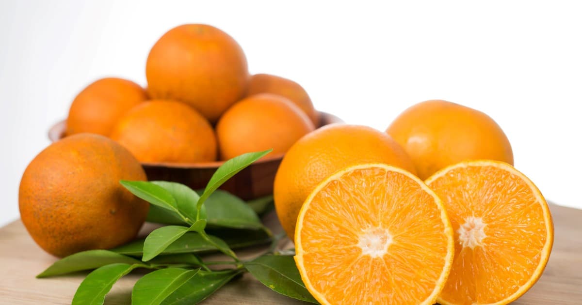 Pocos lo saben: las semillas de naranja pueden ser un aliado para las plantas