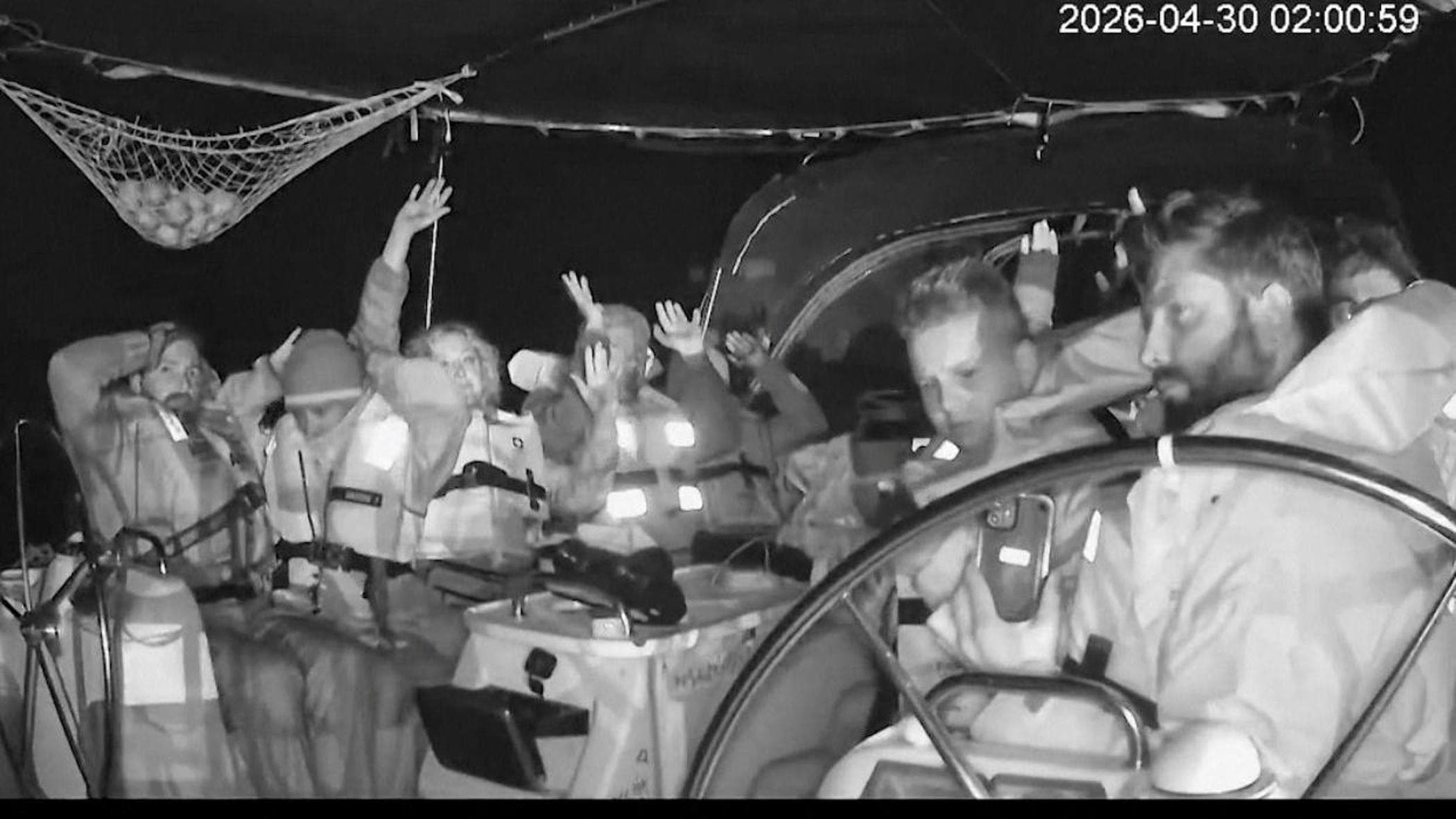 Flotilla, Israele arresta centinaia di attivisti. Il Governo italiano: “Liberateli”