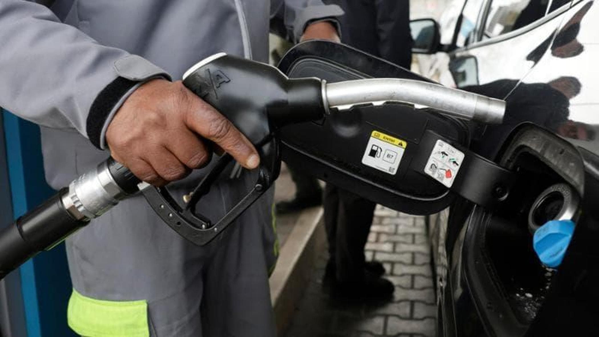 Benzina, rincari di quasi 20 centesimi: le regioni in cui conviene fare il pieno